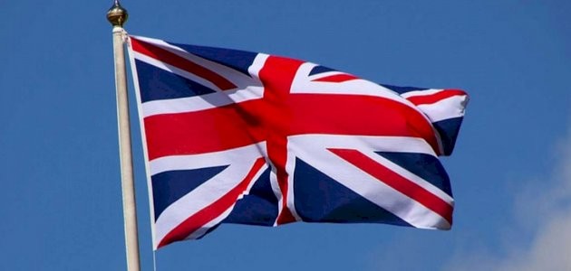 بريطانيا  ترفع العقوبات عن خمسة سوريين