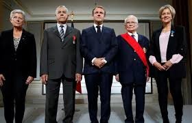 الرئيس الفرنسي ماكرون ينوب الاعتذار للحزائريين