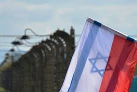 الازمة بين اسرائيل وبولندا مستمرة