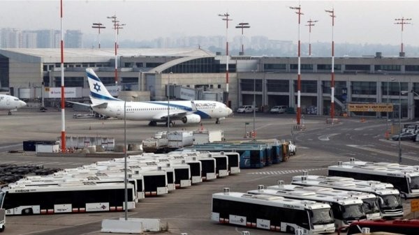 إسرائيل تحظر دخول الأجانب من جميع الدول بسبب سلالة أوميكرون