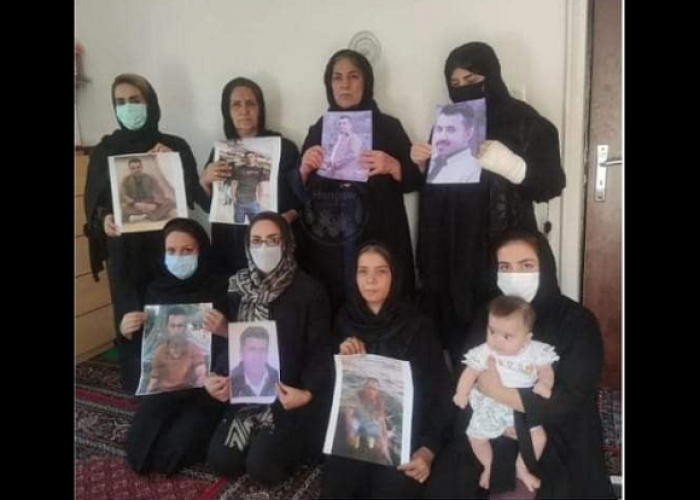 أمهات الأسرى الإيرانيين