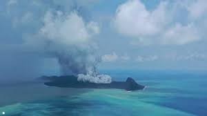 بركان جزيرة تونغا في المحيط الهاديء