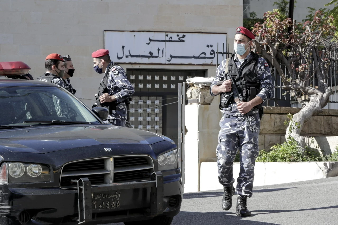قوات الأمن اللبنانية(وكالات)