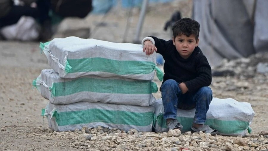 طفل سوري في أحد مخيمات النزوح - أ ف ب
