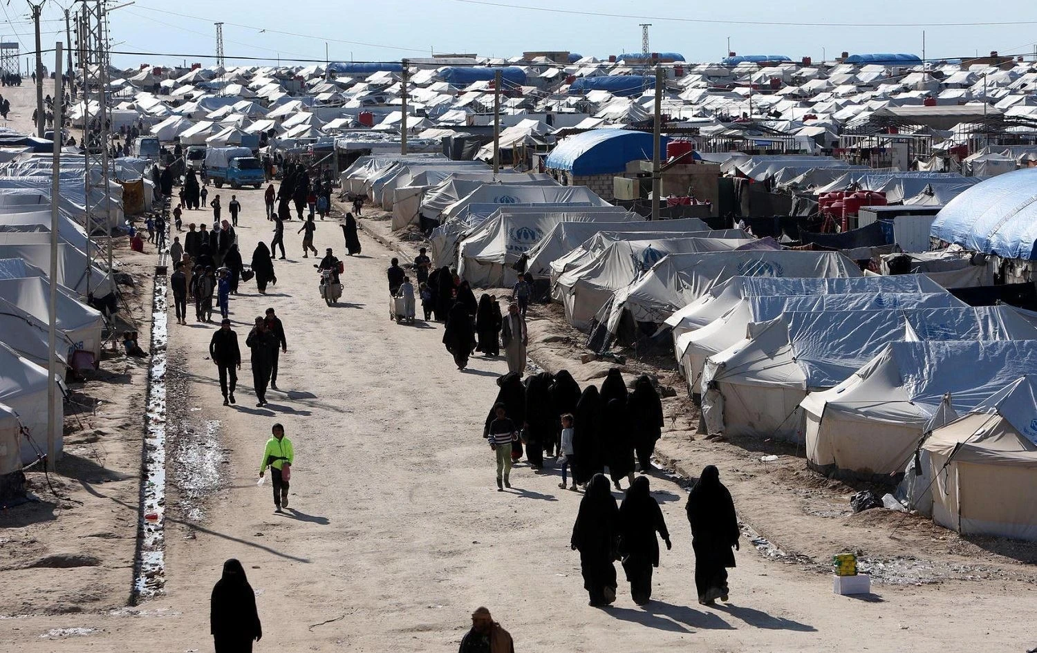 نساء داعش في مخيم الهول
