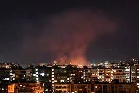 صواريخ دولة الاحتلال تستهدف مخيط دمشق