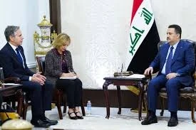 وزير الخارجية الامريكي أنتوني بلينكن مع رئيس الوزراء العراقي محمد شياع السوداني