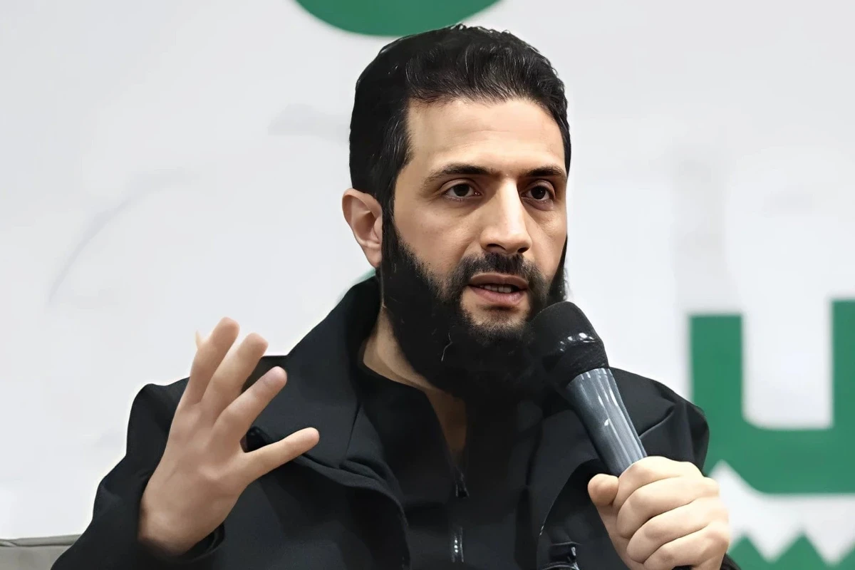 القائد الأعلى لهيئة تحرير الشام أحمد الشرع