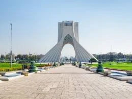 ساحة أزادي في طهران