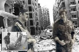 رفعت الاسد واخوه حافظ على خلفية حماة المدمرة