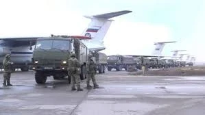 انسحاب قوات روسية من مطار القامشلي