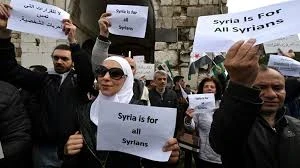 وقفة احتجاج في دمشق ضد منع بيع الخمور