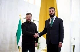الرئيس السوري أحمد الشرع والرئيس الأوكراني فلوديمير زيلينسكي