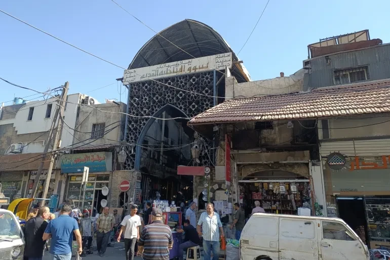 مدخل سوق المناخلية القديم (الجزيرة)