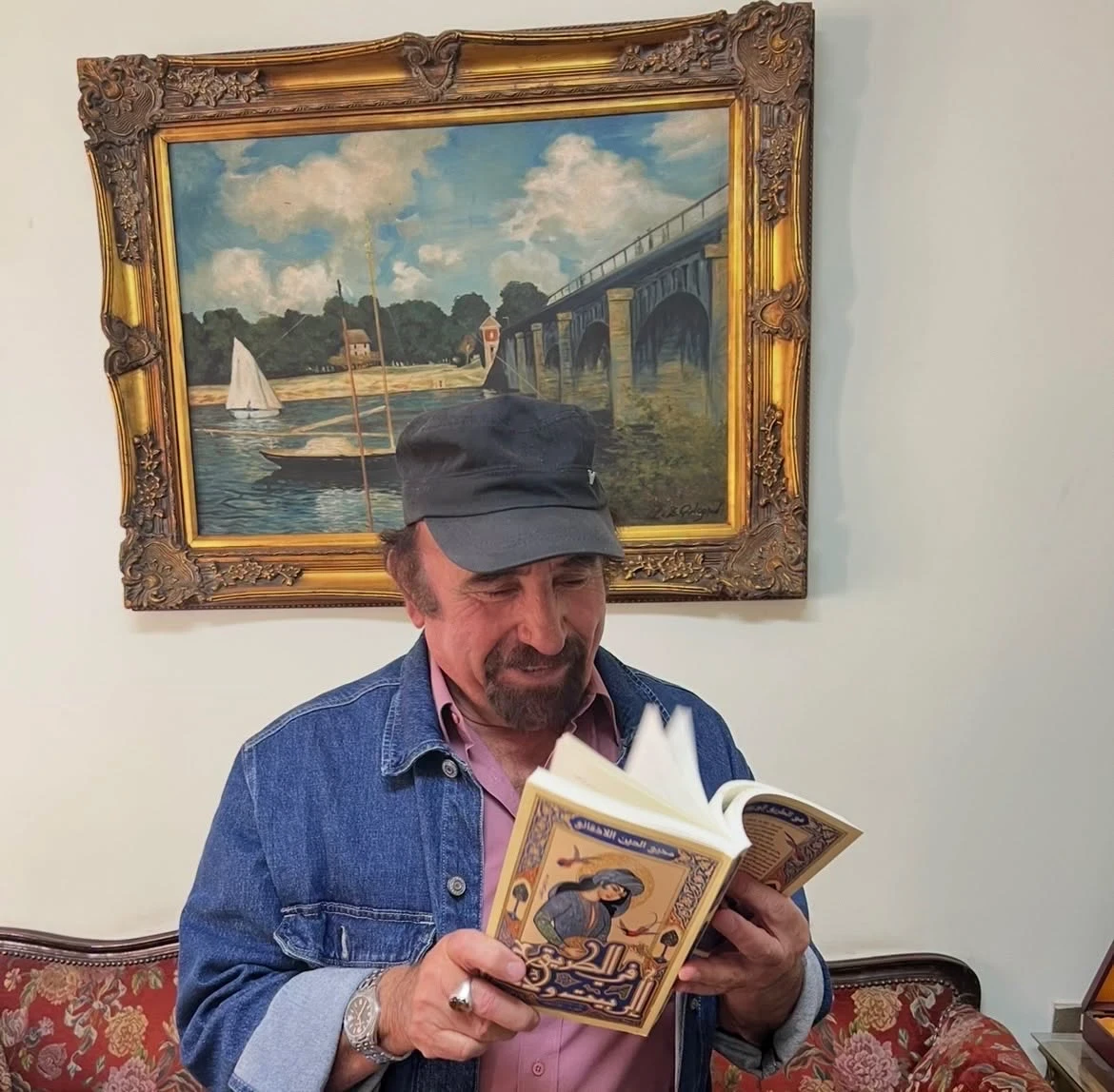 الكاتب السوري محي الدين اللاذقاني (مواقع التواصل)