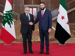 الرئيس السوري احمد الشرع ورئيس الوزراء اللبناني نواف سلام