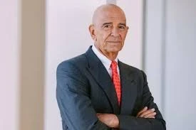 المبغوث الخاص لسوريا والعراق توماس باراك