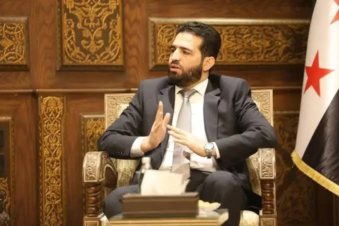وزير الداخلية انس الخطاب