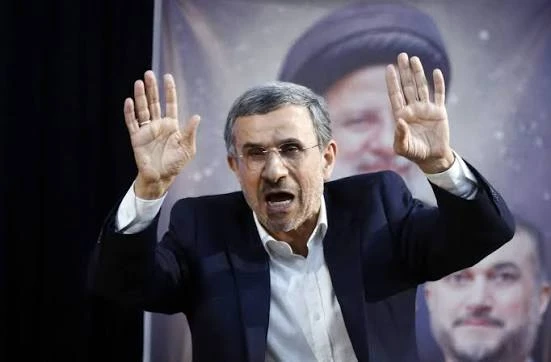 الرئيس الإيراني السابق أحمدي نجاد