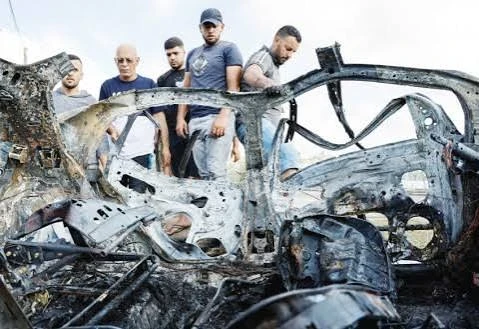 السيارة المستهدفة من قبل الاحتلال في بيت جن