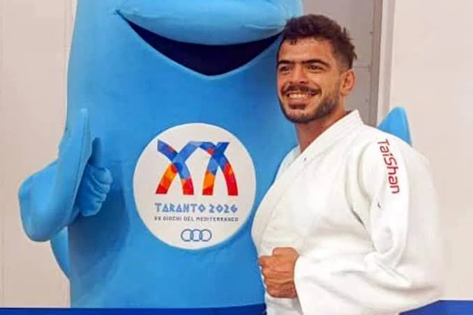 اللاعب محمد عمران عجينة