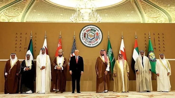 القمة العربية الاسلامية