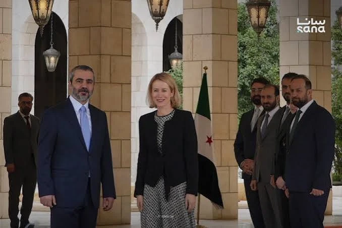 وزير الخارجية السوري أسعد الشيباني ومسؤولة السياسة الخارجية الأوربية كايا كالاس