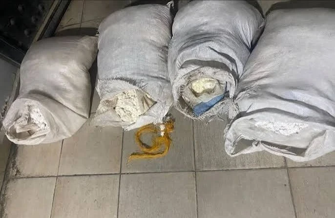 المتفدرات التي تم ضبطها من قبل الجيش اللبناني قادمة من سوريا