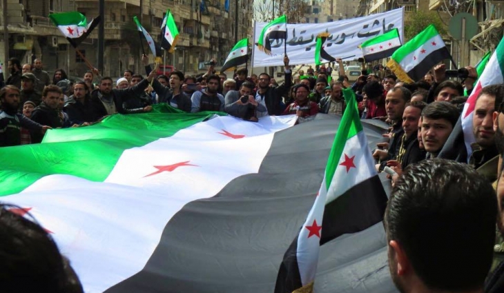 مظاهرة تطالب بسقوط الأسد (إنترنت)