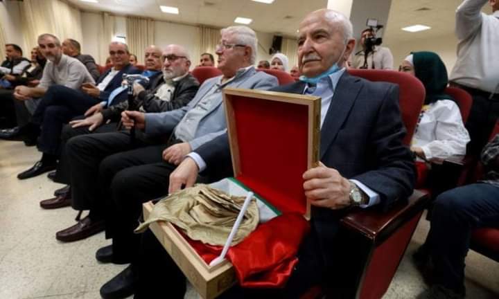 عائلة نابلسية تعيد أمانة جندي تركي بعد 110 أعوام