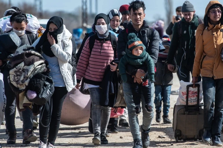 لاجئون يحاولون الوصول إلى أوروبا(وكالات)